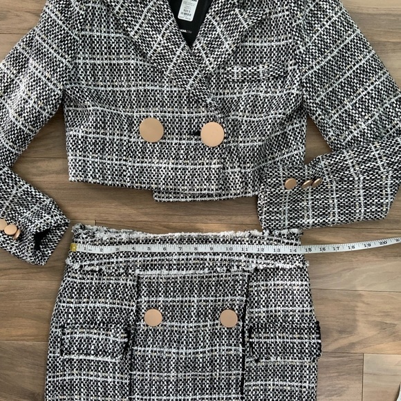 Fashion Nova Check The Resume Tweed Matching Set - Picture 4 of 9